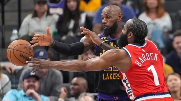 AG体育官方入口-快船没让湖人逆转，哈登：没我这家得散